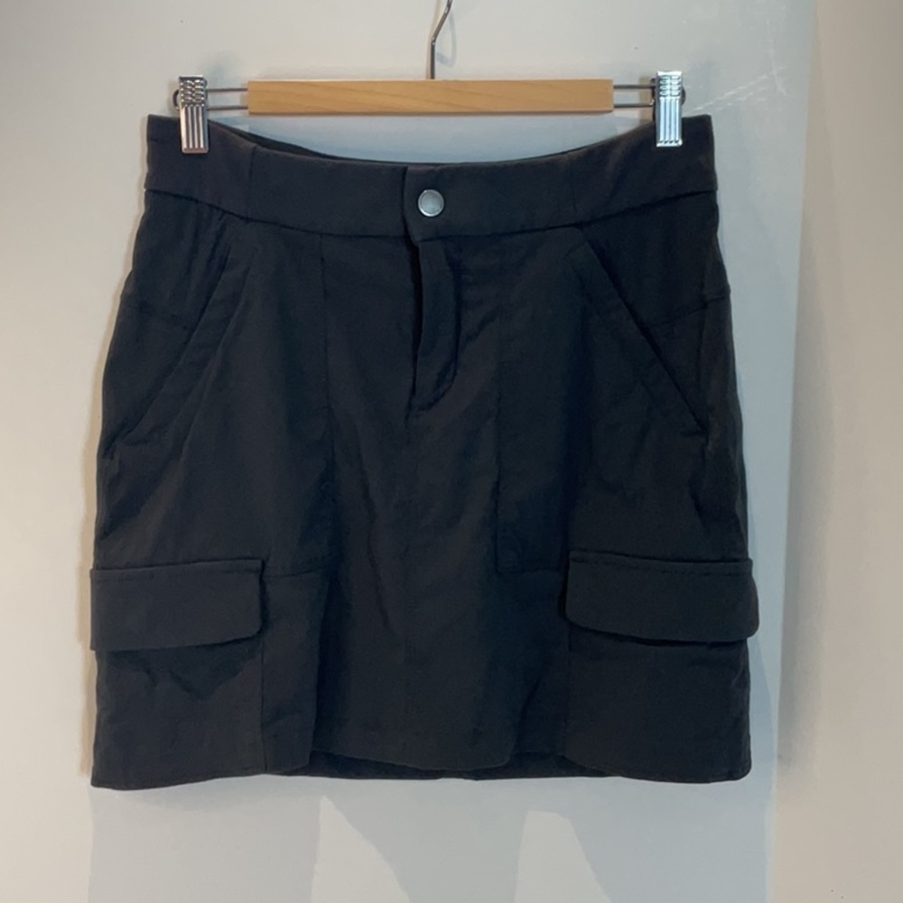 Athleta Dark Grey Woman’s Skort